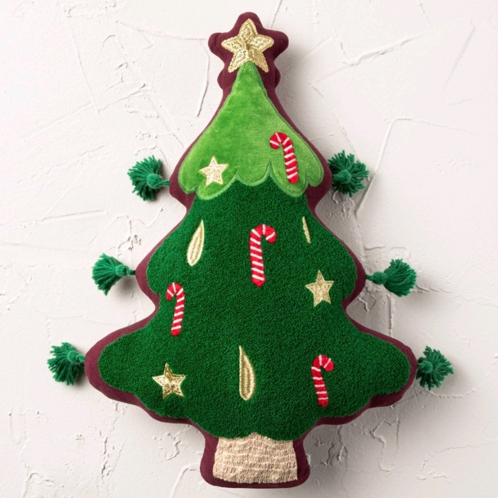 Opalhouse designed with Jungalow Christmas Tree Shaped Pillow
